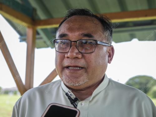 REJAB ISMAIL
