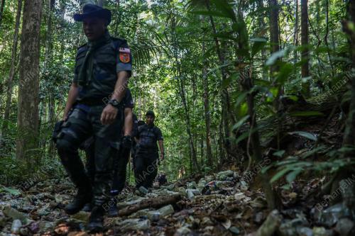 TINJAUAN KHAS SEMPADAN
