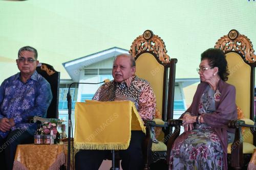 TUANKU SYED SIRAJUDDIN JAMALULLAIL