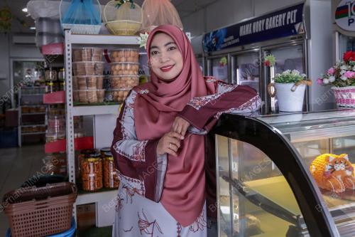 NAJWA AZHAR