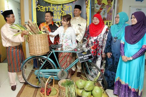 PR06_06082015_AIDILFITRI_SSM