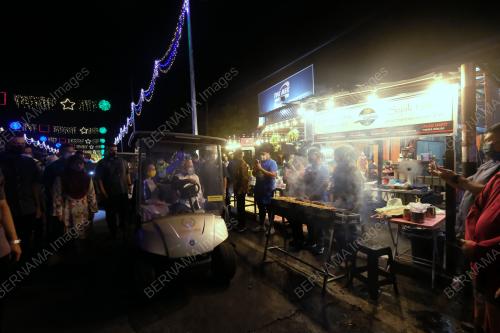 PERSIARAN MAKANAN BINTONG
