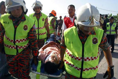 DEMONTRASI KEMALANGAN
