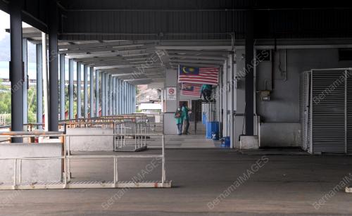 TERMINAL FERI KUALA PERLIS DITUTUP