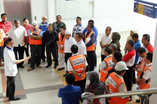 PR06_15052014_AZLAN_TINJAU