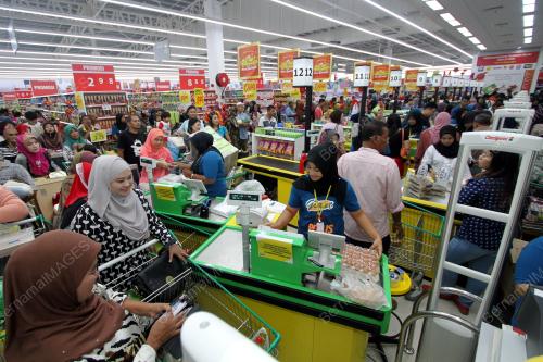 PR06_16022005_GIANT_KANGAR
