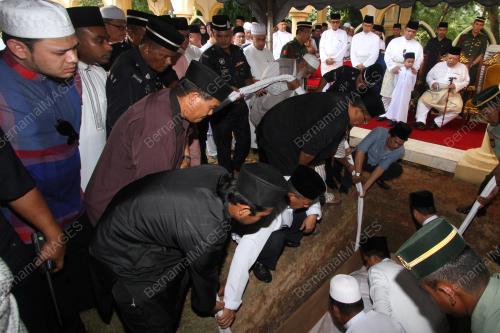 PR06_16052004_PENGKEBUMIAN