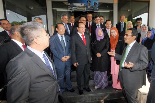 PR06_16052010_PENGARAH_KASTAM