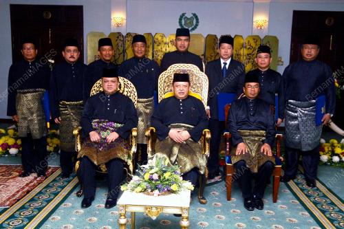 TUANKU SYED SIRAJUDDIN PUTRA JAMALULLAIL