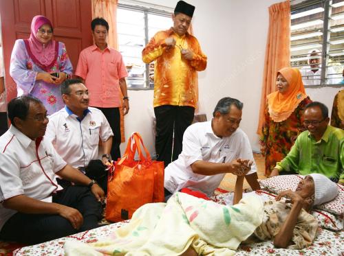 TAN SRI MUHYIDDIN YASSIN