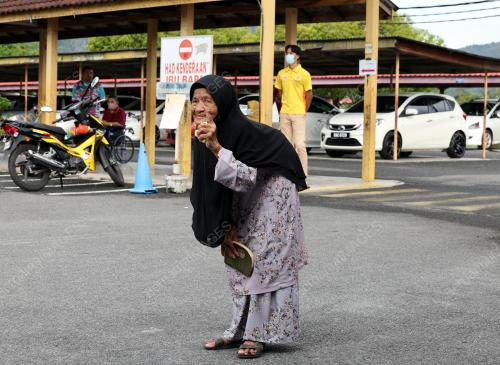 PUSAT MENGUNDI