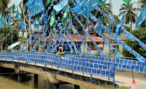 PR06_23042013_BENDERA