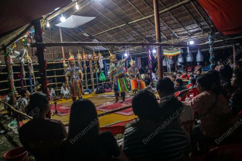 TARIAN MENORA SIAM