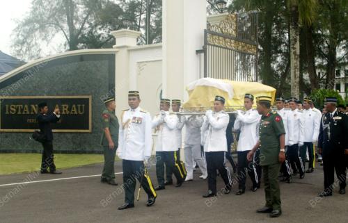 TENGKU BUDRIAH TENGKU ISMAIL