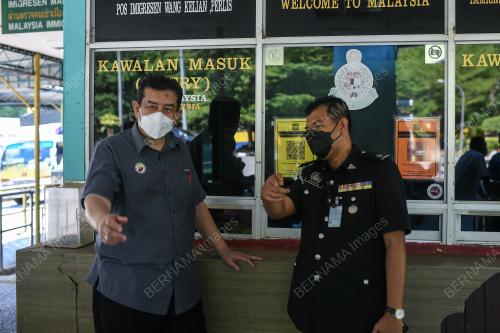 RUZAINI RAIS