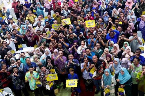 TUANKU SYED FAIZUDDIN PUTRA JAMALULLAIL