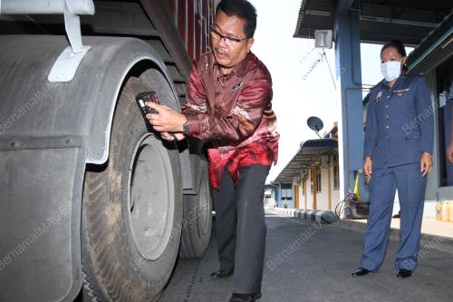 PR07_12022015_KASTAM_PERLIS