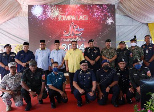 TUANKU SYED FAIZUDDIN PUTRA JAMALULLAIL
