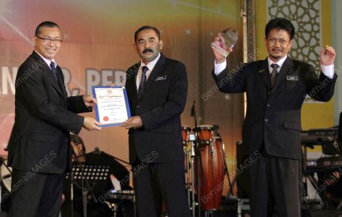 PR07_15102021_ANUGERAH_JPN