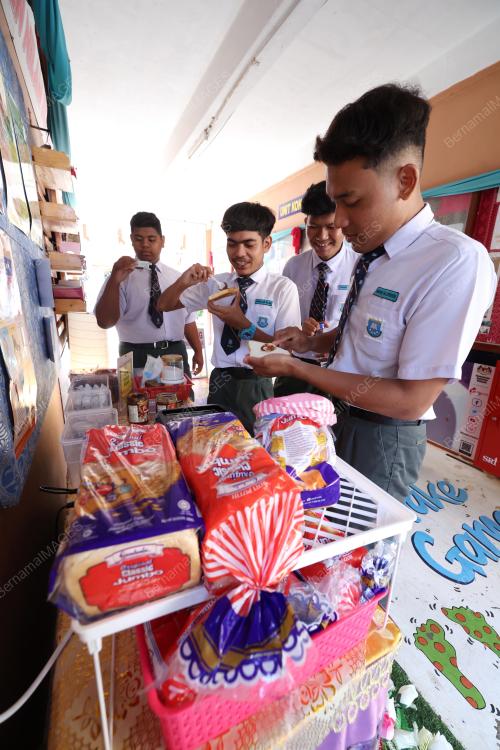 SEKOLAH MENENGAH KEBANGSAAN ARAU