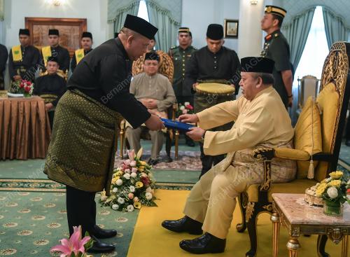 RAJA PERLIS TUANKU SYED SIRAJUDDIN JAMALULLAIL