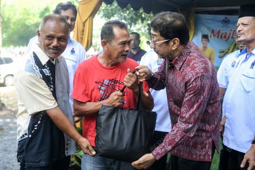 DATUK ZAHIDI ZAINUL ABIDIN