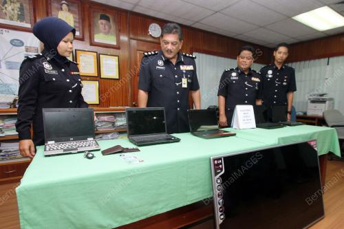 PR08_16012005_POLIS_SAMUN