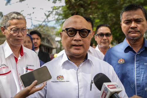 DR AMINUDDIN HASHIM