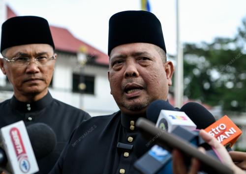 ABU BAKAR HAMZAH