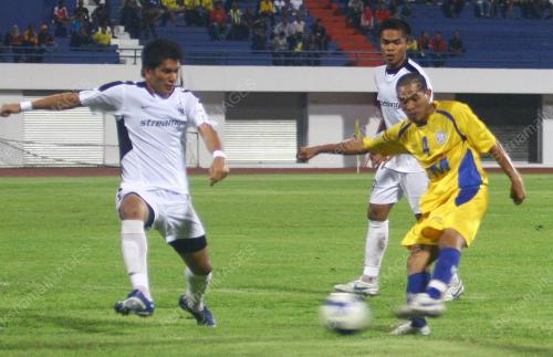 TM PIALA FA