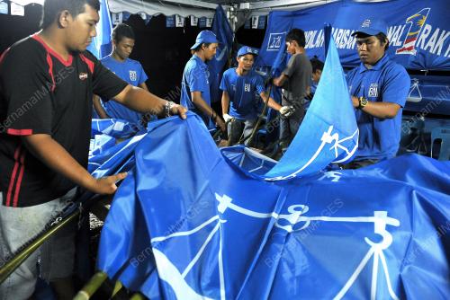 PR09_24042013_BENDERA