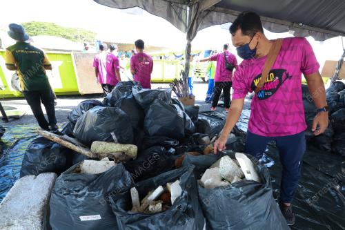WORLD CLEANUP DAY 2024