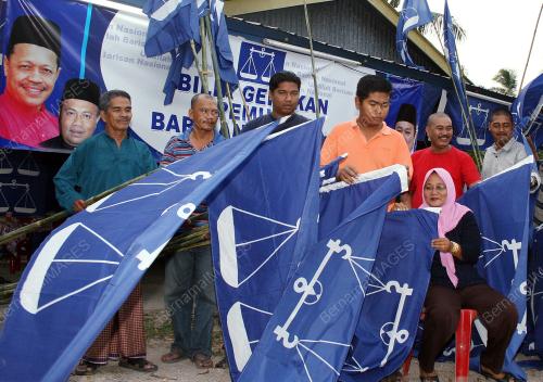 BENDERA PILIHAN RAYA