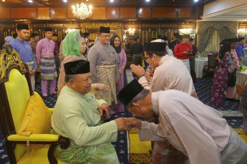 PR10_19062017_IFTAR_ISTANA