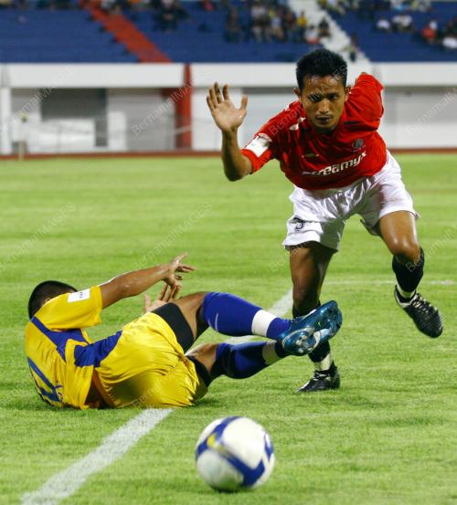 TM PIALA FA