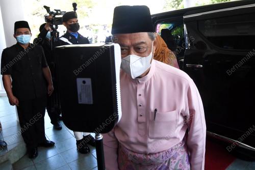 TAN SRI MUHYIDDIN YASSIN