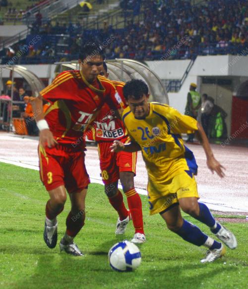 TM PIALA FA