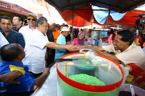 MUHYIDDIN YASSIN