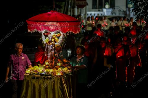 HARI WESAK