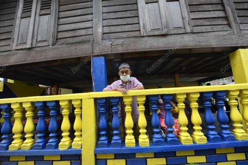 TUANKU SYED SIRAJUDDIN PUTRA JAMALULLAIL