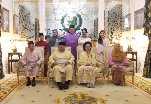 TUANKU SYED SIRAJUDDIN PUTRA JAMALULLAIL