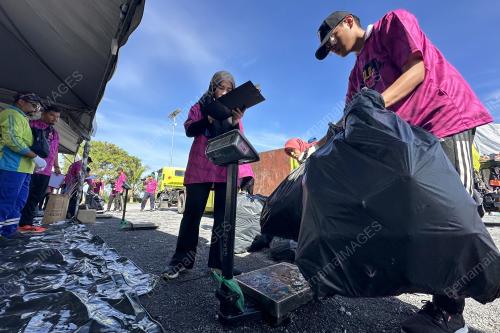 WORLD CLEANUP DAY 2024