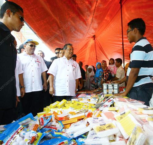 MUHYIDDIN YASSIN