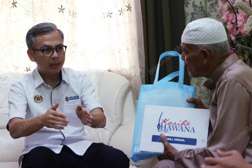 FAHMI FADZIL