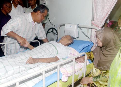 TAN SRI MUHYIDDIN YASSIN