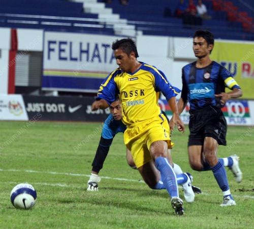 TM PIALA FA 2008