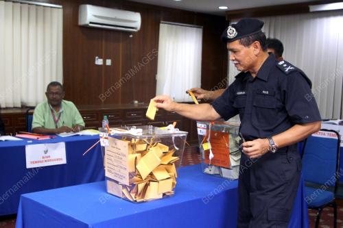 PR16_05052018_POLIS_UNDI_BN201805047617