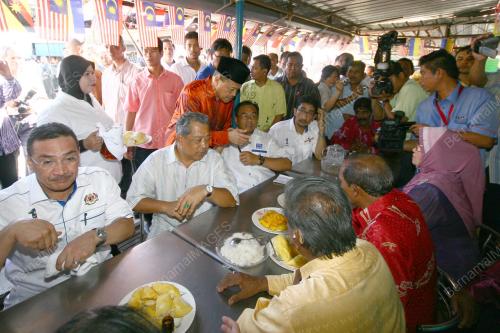 TAN SRI MUHYIDDIN YASSIN