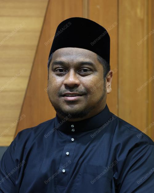 MUHAMMAD AZMIR AZIZAN