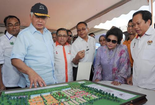 PR17_27012012_PM_MODEL